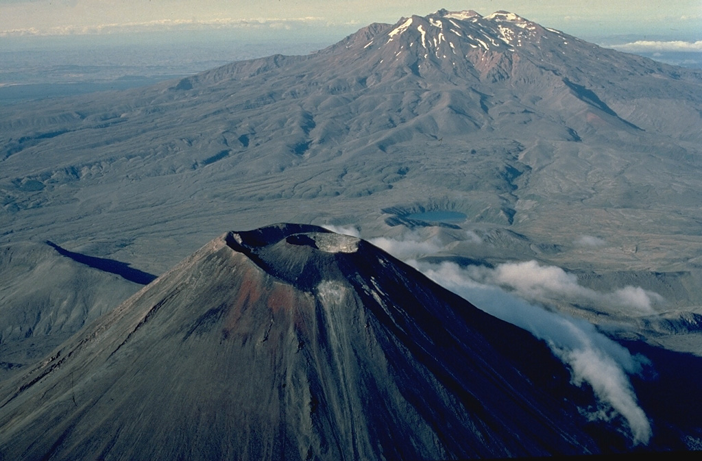 Volcano photo slideshow