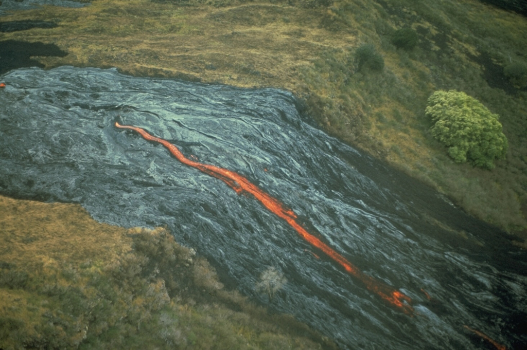 Volcano photo slideshow