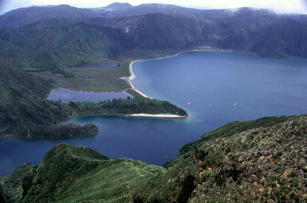 Photo of this volcano