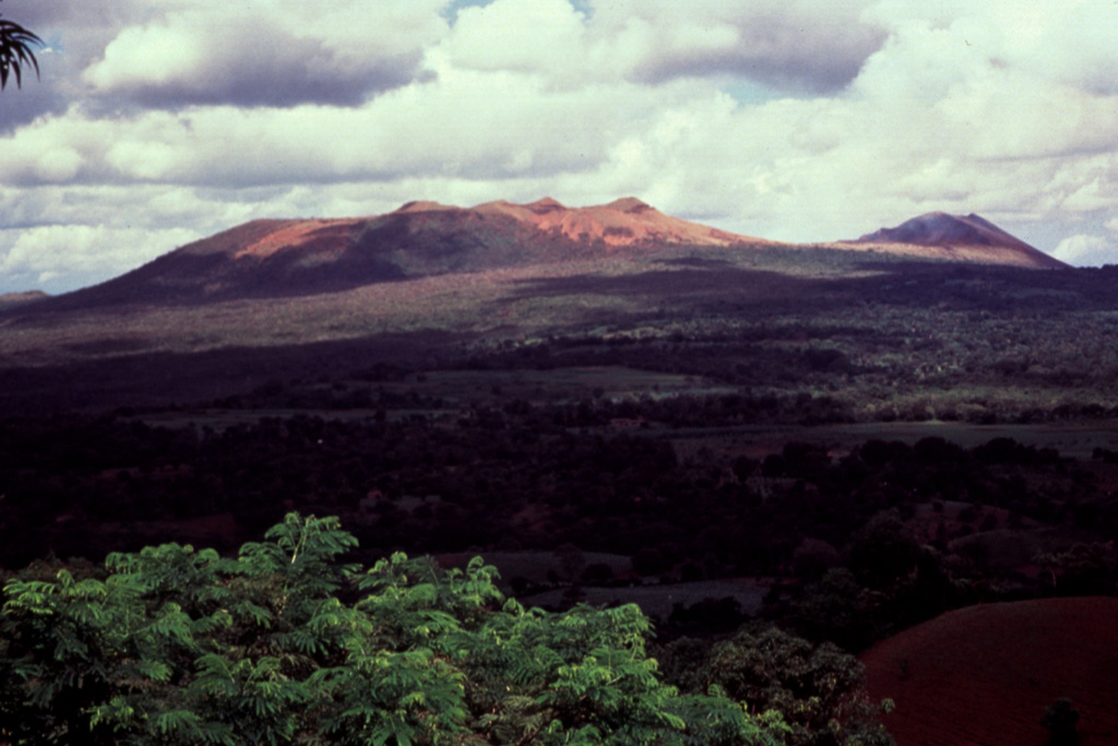 Volcano photo slideshow