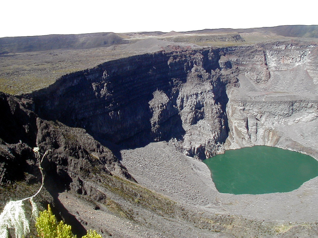 Volcano photo slideshow