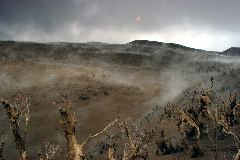 Volcano photo slideshow