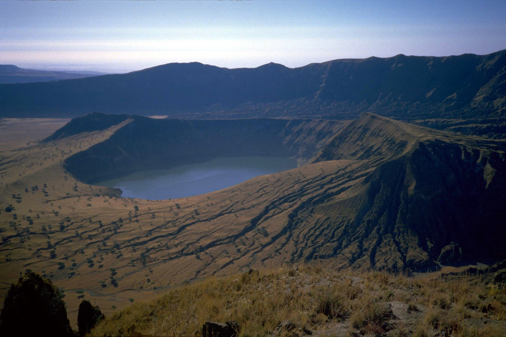 Volcano photo slideshow