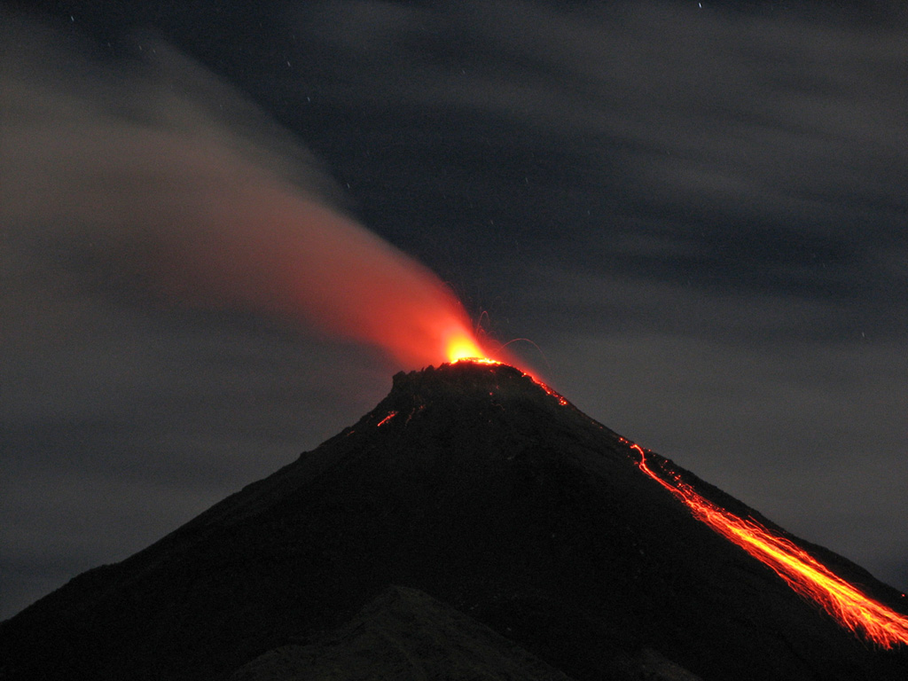 Volcano photo slideshow